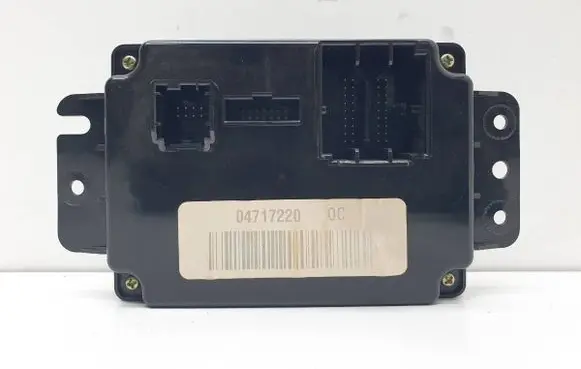 Jeep Grand Cherokee (WK) Air conditioner control unit module P68247686AC