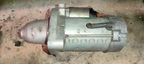 Jaguar XJ X351 Starter motor 8W8311001BB
