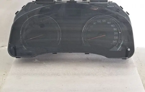 Toyota Avensis T270 Speedometer (instrument cluster) MB2574406795 8380005K20