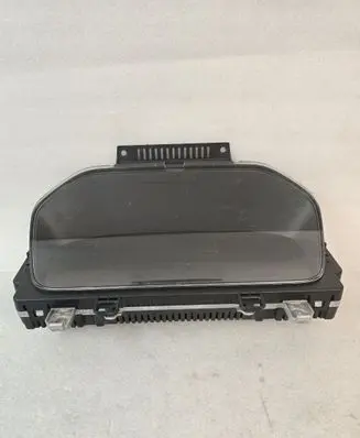 Volvo XC90 Speedometer (instrument cluster) 31472761