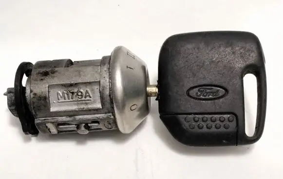 Ford Puma Ignition lock M179A