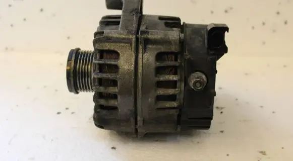 BMW 3 F30 F35 F31 Generator/alternator 8507625 2608668G FG23S032