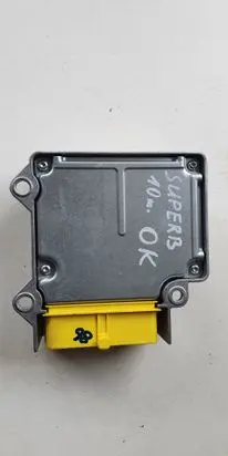 Skoda Superb B6 (3T) Airbag control unit/module