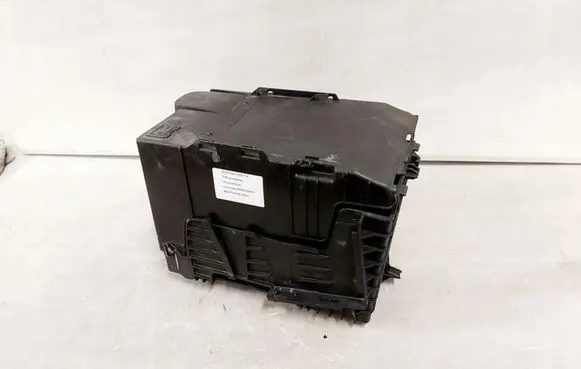 Citroen DS3 Battery box tray 