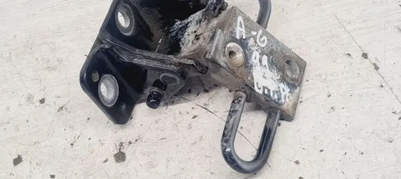 Audi A6 S6 C5 4B Front door lower hinge 4B0831412