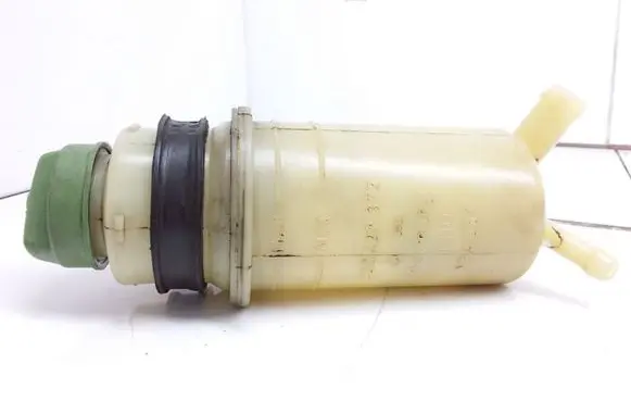 Seat Toledo I (1L) Power steering fluid tank/reservoir 330422372