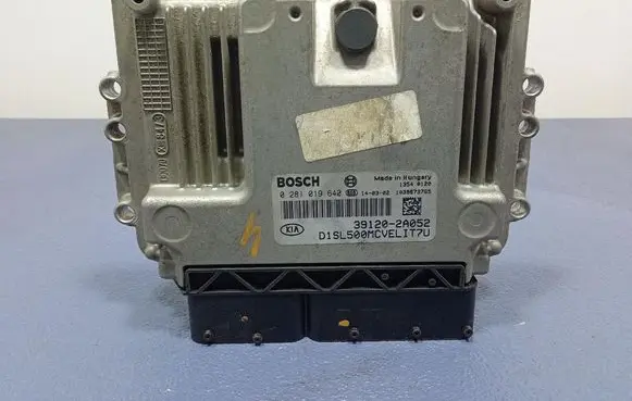 KIA Sportage Engine control unit/module ECU 391202A052