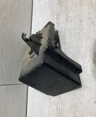 Opel Crossland X ABS pump bracket 9812553580