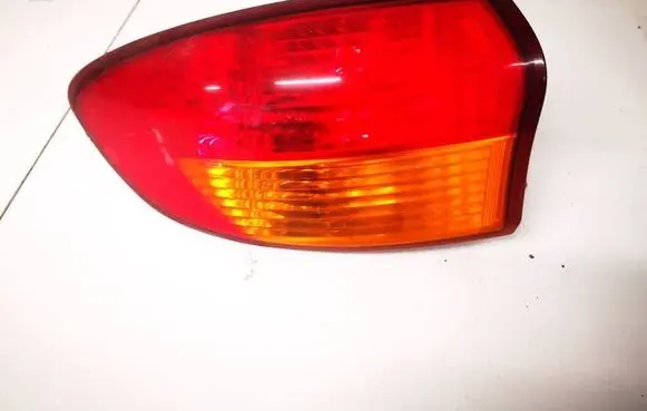 Subaru B9 Tribeca Rear/tail lights 2XL946095