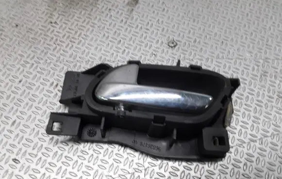 Peugeot 407 Front door interior handle 96326178