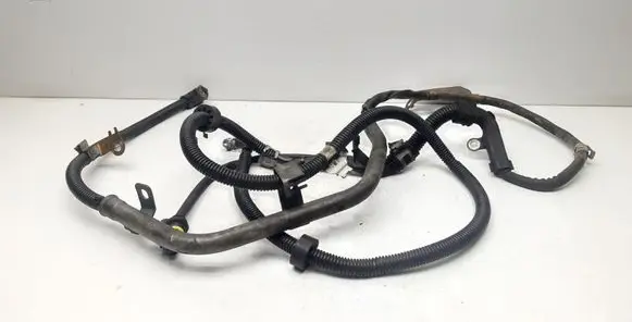 Positive cable (battery)