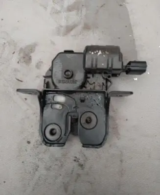 Renault Captur Tailgate/trunk/boot lock/catch/latch 846307169R