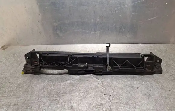 Peugeot 308 Top upper radiator support slam panel 9807148180