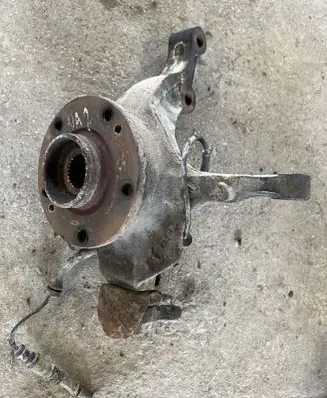 Renault Laguna II Front wheel hub spindle knuckle