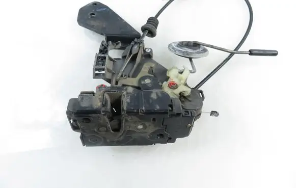 Volkswagen Transporter - Caravelle T5 Front door lock 3B1837016