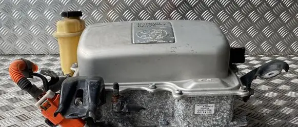 Toyota Prius (XW20) Voltage converter inverter G927047040 MRKU4810467