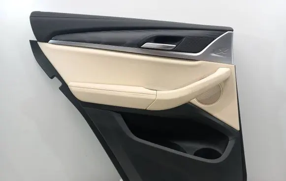 BMW X4 G02 Coupe rear side trim panel 