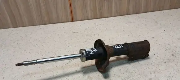Front shock absorber/damper
