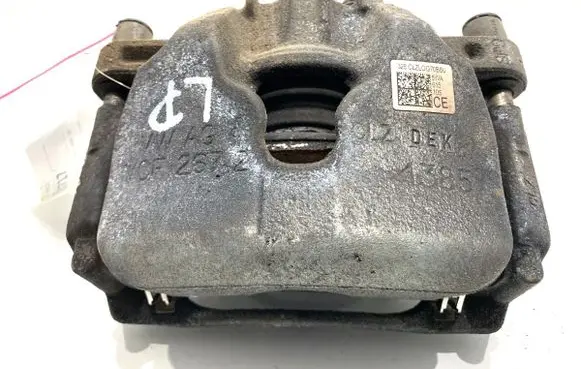 Skoda Octavia Mk4 Front brake caliper 5WA615105CE