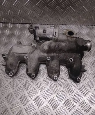Ford Mondeo MK IV Intake manifold 72480970