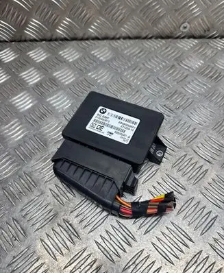 BMW X3 F25 Hand brake control module 6850846 32620247A 0102460873