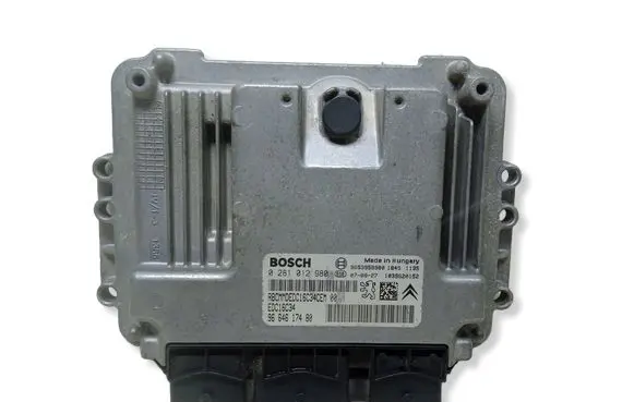 Citroen C4 I Engine control unit/module 0281012980KASACJ 0281012980 9653958980