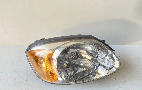 Hyundai Accent Headlight/headlamp 9210255