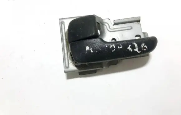 Mazda 626 Rear door interior handle mdh20i