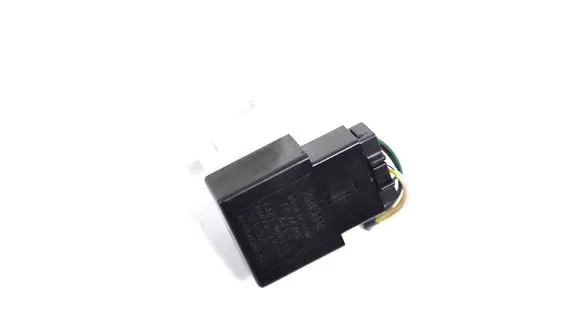 Toyota Prius (XW30) ABS relay 895A147010