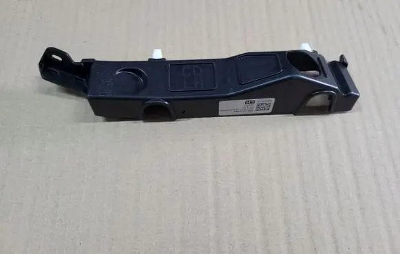 KIA Ceed Front bumper mounting bracket 523102897413