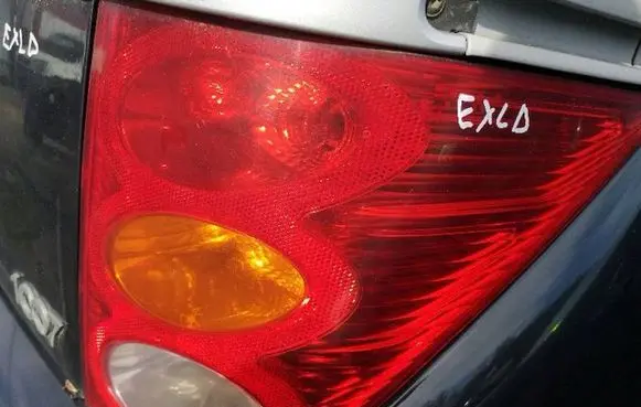 Peugeot 1007 Rear/tail lights