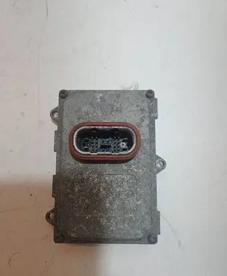 Mercedes-Benz E W211 Headlight ballast module Xenon A0038205826 109614 0038205816