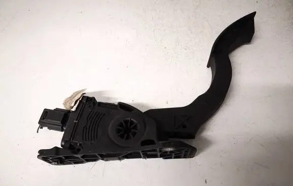 Ford Focus Accelerator throttle pedal bm619f836ab bm61-9f836-ab