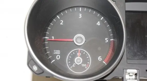 Volkswagen Golf VI Speedometer (instrument cluster) 5K0920871A A2C53392639 A2C53345492