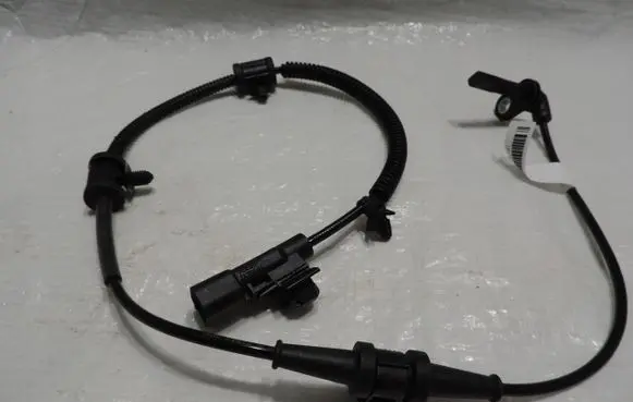 Opel Insignia A ABS brake wheel speed sensor 23483145