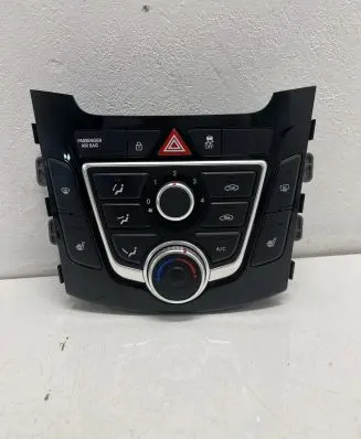 Hyundai i30 Climate control unit 97250A6001