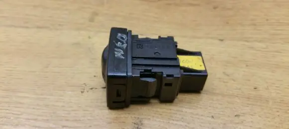 Toyota RAV 4 (XA30) Headlight level height control switch 134159