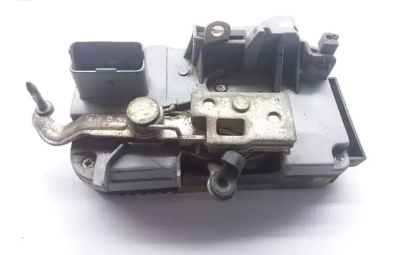 Fiat Ulysse Front door lock 14K2