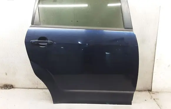 Toyota Corolla Verso AR10 Rear door 