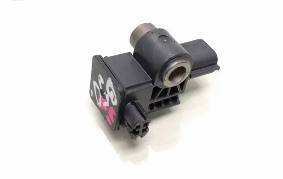 Renault Zoe Airbag deployment crash/impact sensor 976780 988305FL0A