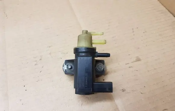 Volkswagen Eos Turbo solenoid valve 1K0906627A