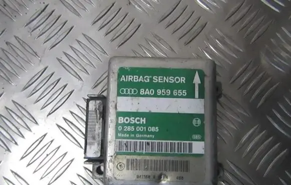 Audi A6 S6 C4 4A Airbag control unit/module 8a0959655 0285001085