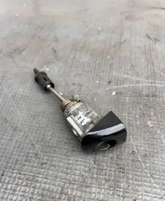 Audi A4 S4 B8 8K Front door lock (next to the handle) 8T1837167