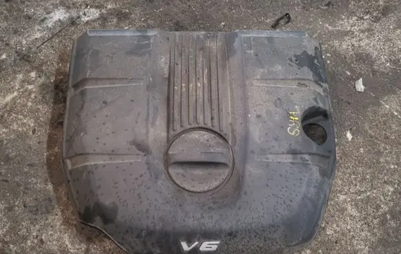 Dodge Durango III Engine cover (trim) 