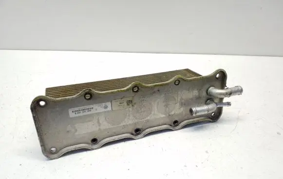 Volkswagen Jetta VI Coolant radiator 04E145749B