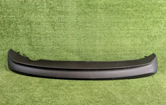 Hyundai i30 Rear bumper trim bar molding 