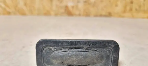 Tailgate opening switch