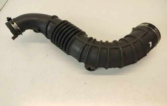 Nissan Qashqai Intercooler hose/pipe 8200500384 8200500384A