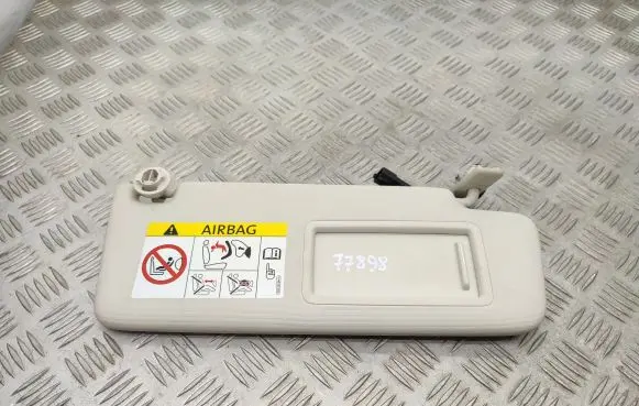 Volkswagen PASSAT B8 Sun visor 5G0010844A 3G0857552J