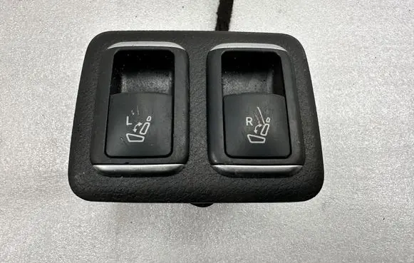 Mercedes-Benz GL X166 Seat control switch 10061206